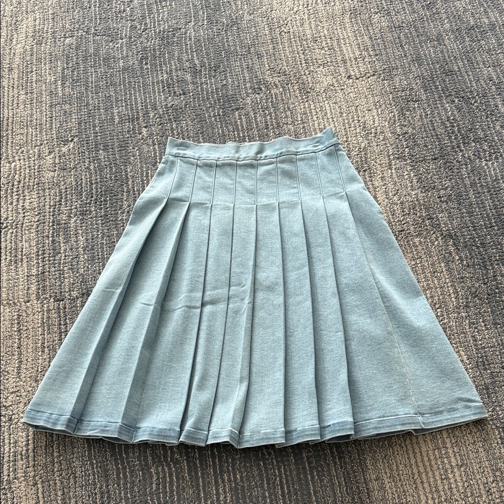Pleated A-Line Skirt in Light Denim Wash